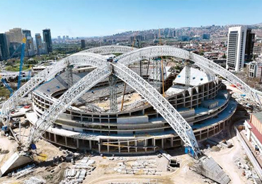 Dev Stadyum Nas�l Esniyor?
